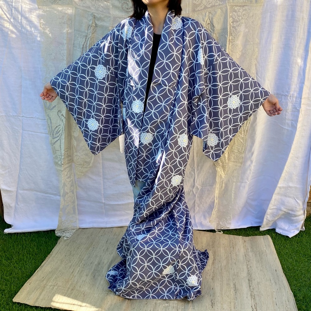 NWT Long Floral Japanese Kimono